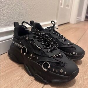 Steve Madden Possession Sneakers